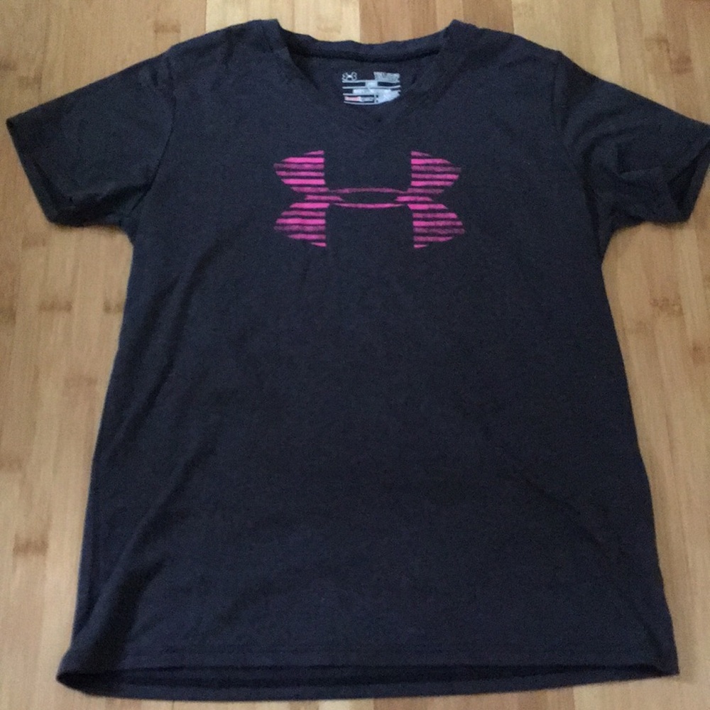 Girls Under Armour shirt - Picture 1 of 3